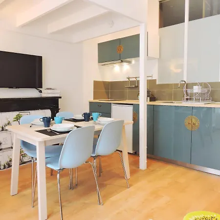 Duplex Bali Hyper Centre *